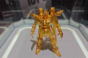 Golden Free GUNDAM