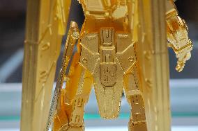 Golden Free GUNDAM