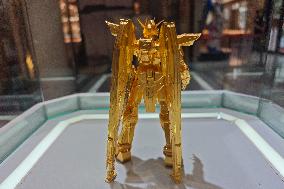 Golden Free GUNDAM