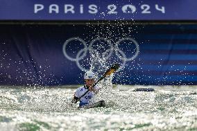 Paris 2024 - Italy’s De Gennaro Takes Gold In The Men’s Kayak Single