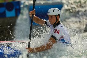 Paris 2024 - Italy’s De Gennaro Takes Gold In The Men’s Kayak Single