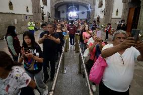 Relics Of St. Jude Thaddeus Arrive At San Hipólito Church In Mexico City