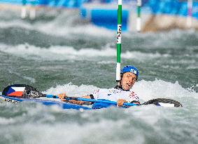 Paris 2024 - Italy’s De Gennaro Takes Gold In The Men’s Kayak Single