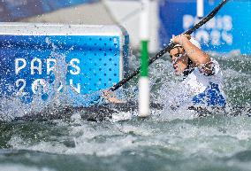 Paris 2024 - Italy’s De Gennaro Takes Gold In The Men’s Kayak Single