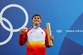 Paris 2024 - Italy’s De Gennaro Takes Gold In The Men’s Kayak Single