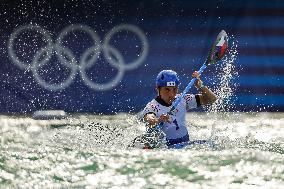 Paris 2024 - Italy’s De Gennaro Takes Gold In The Men’s Kayak Single