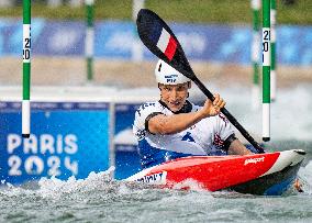 Paris 2024 - Italy’s De Gennaro Takes Gold In The Men’s Kayak Single