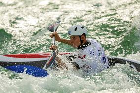 Paris 2024 - Italy’s De Gennaro Takes Gold In The Men’s Kayak Single