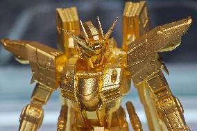 Golden Free GUNDAM