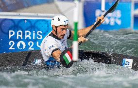 Paris 2024 - Italy’s De Gennaro Takes Gold In The Men’s Kayak Single