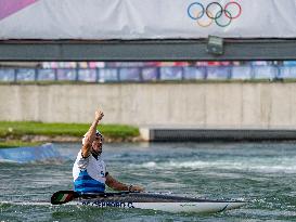 Paris 2024 - Italy’s De Gennaro Takes Gold In The Men’s Kayak Single