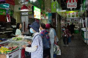 Supermarket In Shanghai