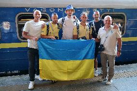 Four Ukrainian canoers leave for Paris 2024 Olympics