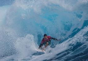 (PARIS2024)FRENCH POLYNESIA-TAHITI-OLY-SURFING