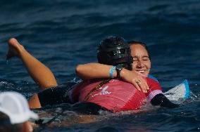 (PARIS2024)FRENCH POLYNESIA-TAHITI-OLY-SURFING