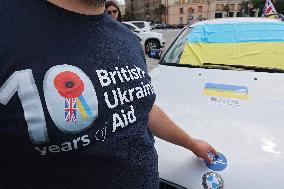 Cars from UK delivered for Kharkiv volunteers