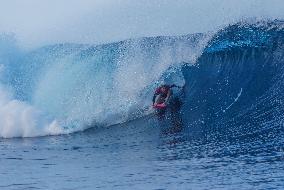 Paris 2024 - Surfing