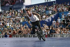 Paris 2024 - Bicycle riders performance at the Parc des Champions in Paris FA