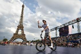 Paris 2024 - Bicycle riders performance at the Parc des Champions in Paris FA