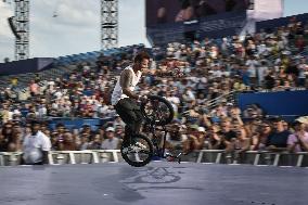 Paris 2024 - Bicycle riders performance at the Parc des Champions in Paris FA