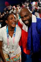 Paris 2024 - Judo - Teddy Riner Celebrates Gold With Family And Friends