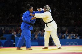 Paris 2024 - Judo - Romane Dicko v Beatriz Souza