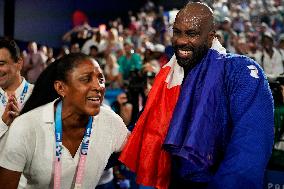 Paris 2024 - Judo - Teddy Riner Celebrates Gold With Family And Friends