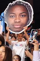 Paris 2024 - Omar Sy And Tony Estanguet Celebrate At Judo Event