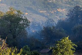 Large Fire In Fumone (FR), 2 Rescue Vehicles Destroyed By Flames