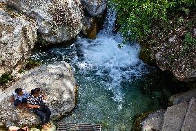 Bhatta Falls