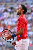 Paris 2024 - Tennis - Novak Djokovic v Lorenzo Musetti