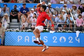 Paris 2024 - Tennis - Novak Djokovic v Lorenzo Musetti