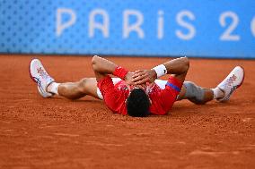 Paris 2024 - Tennis - Novak Djokovic v Lorenzo Musetti