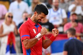 Paris 2024 - Tennis - Novak Djokovic v Lorenzo Musetti