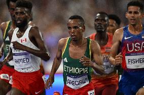 (PARIS2024) FRANCE-PARIS-OLY-ATHLETICS-10000M-MEN