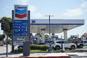 U.S.-CALIFORNIA-EL MONTE-OIL GIANT CHEVRON-HEADQUARTERS-RELOCATION