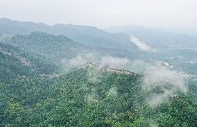 (FlyOverChina)CHINA-BEIJING-GREAT WALL-SCENERY (CN)