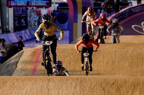 Paris 2024 - BMX - Saya Sakakibara Wins Gold