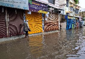 Heavy Rain In Kolkata