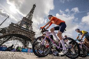 Paris 2024 -  Olympics cycling Race  (men)