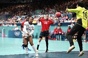 Paris 2024 - Handball - Spain v France