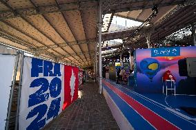 Paris 2024 - Supporters during Teddy Riner's Victory in Final at Club France