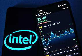 Intel Share Fall