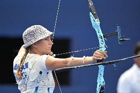 Paris 2024 - Lisa Barbelin of Team France wins bronze medal Archery