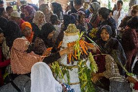 Traditional Ceremony Ngemban Taun In Cireundeu