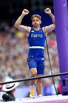 Paris 2024- Pole Vault French Team at Paris 2024 Olympic Games