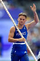 Paris 2024- Pole Vault French Team at Paris 2024 Olympic Games