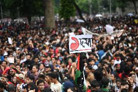 Thousands Of Students And Peoples Protest In Dhaka