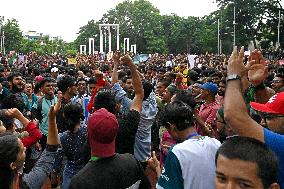 Thousands Of Students And Peoples Protest In Dhaka