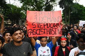 Thousands Of Students And Peoples Protest In Dhaka